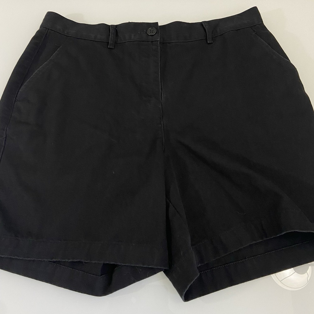 Lauren Ralph Lauren Women's Size 10 Petite Bermuda‎ Shorts Black Cotton Golf